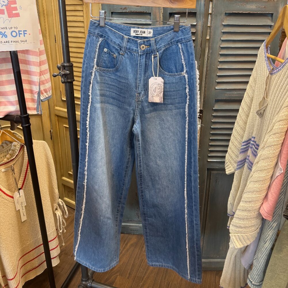 Very Jean Frayed Detail Washed Denim Pants